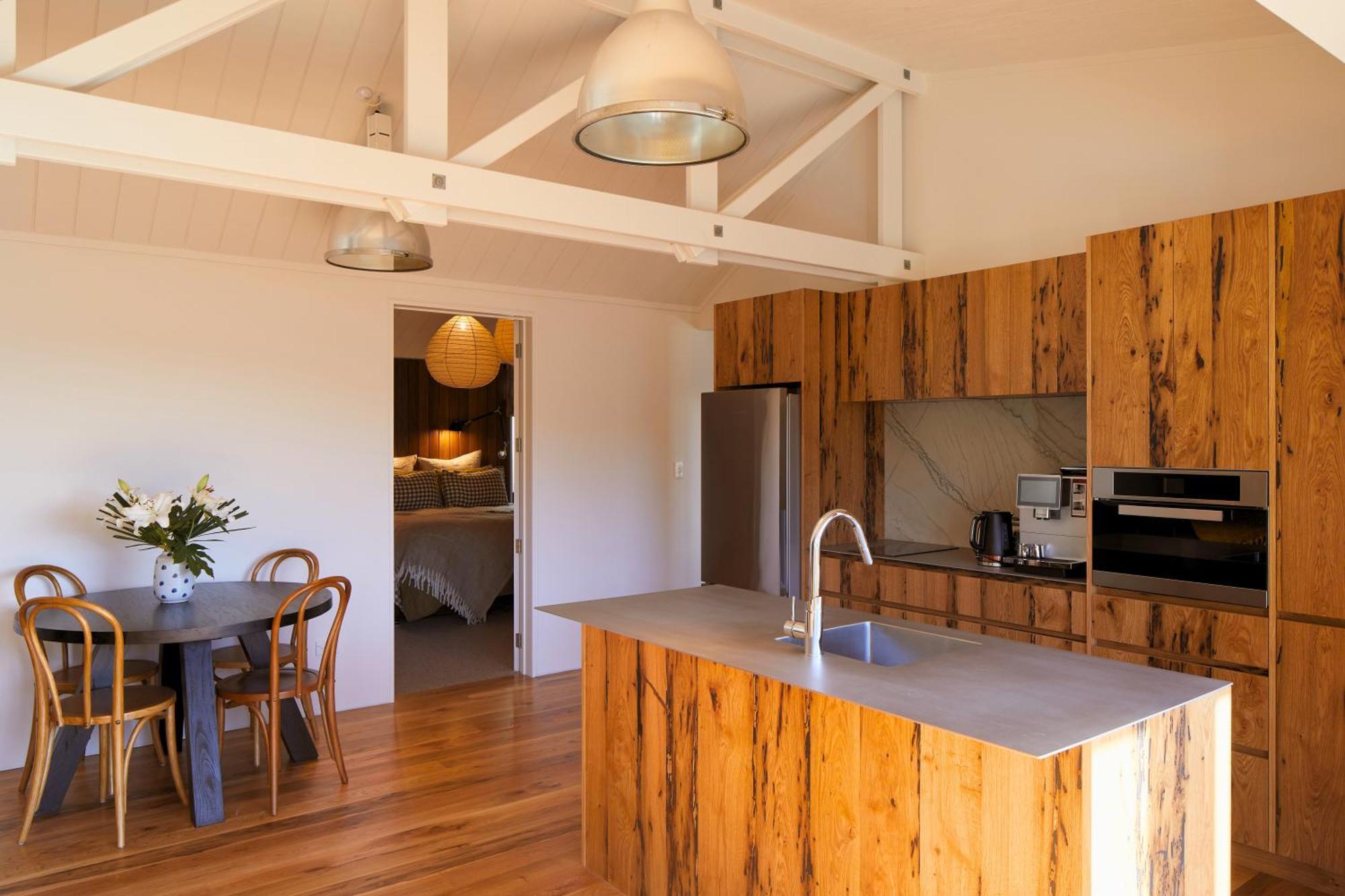 Newton Heights Bed & Breakfast Akaroa