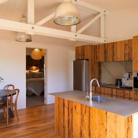Newton Heights Bed & Breakfast Akaroa Exterior photo