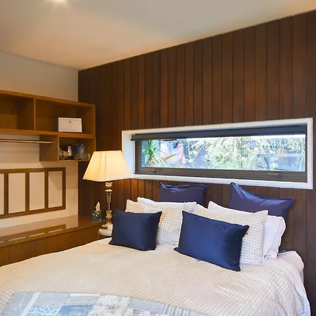 Newton Heights Bed & Breakfast Akaroa Exterior photo