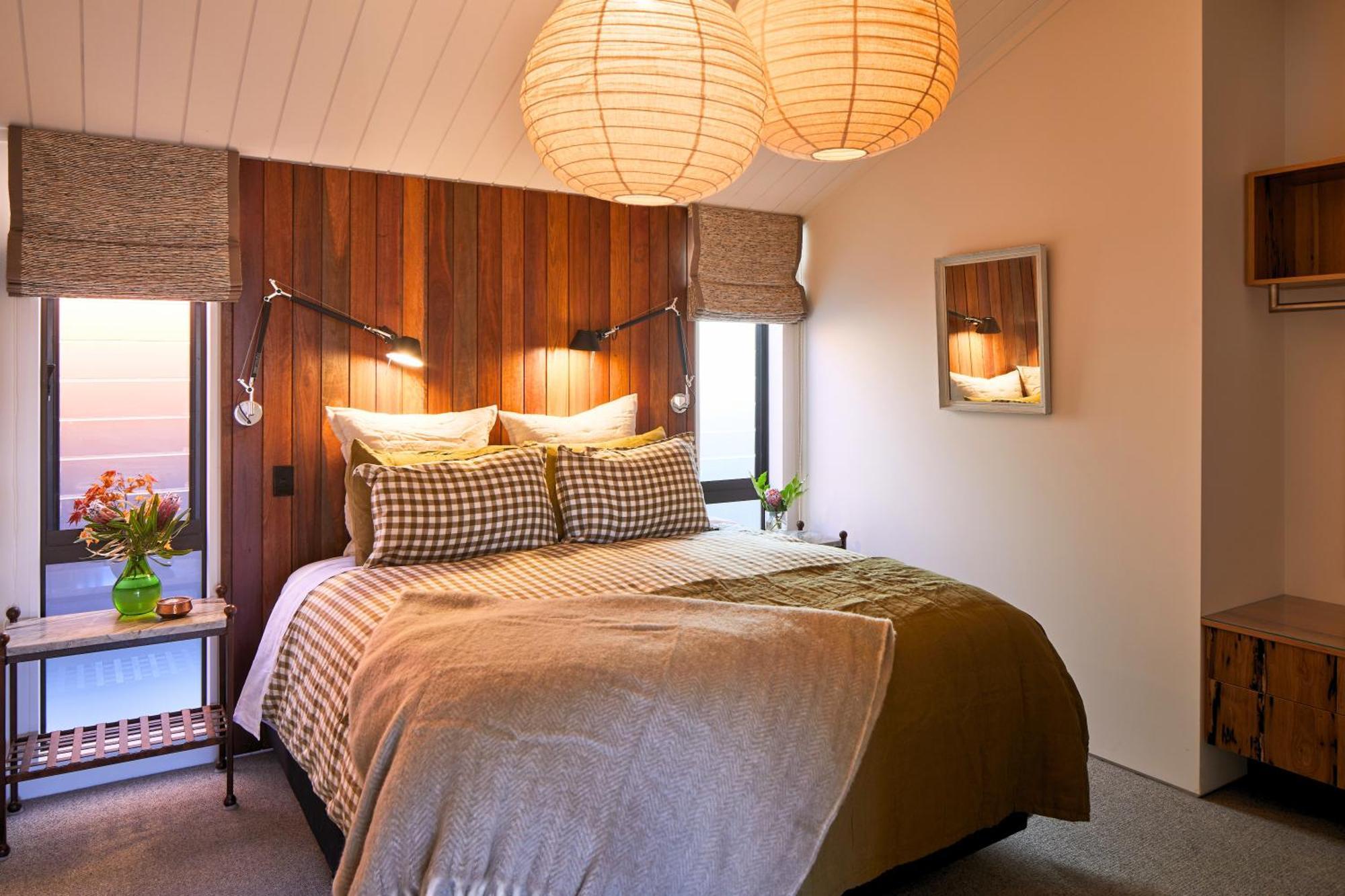 Bed & Breakfast Newton Heights 2*